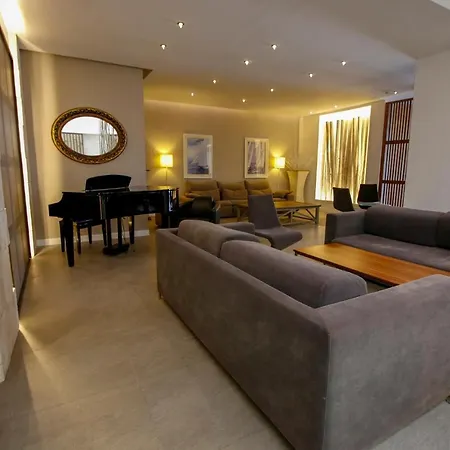 Munamar Beach Hotell 4*