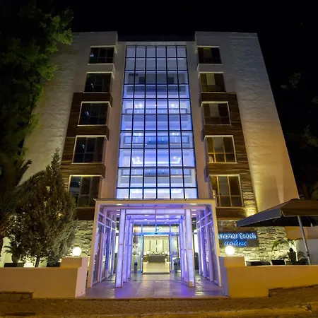 Munamar Beach Hotel 4*